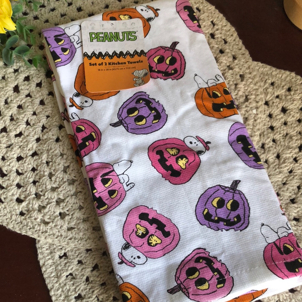 Peanuts SNOOPY Halloween Kitchen Towels